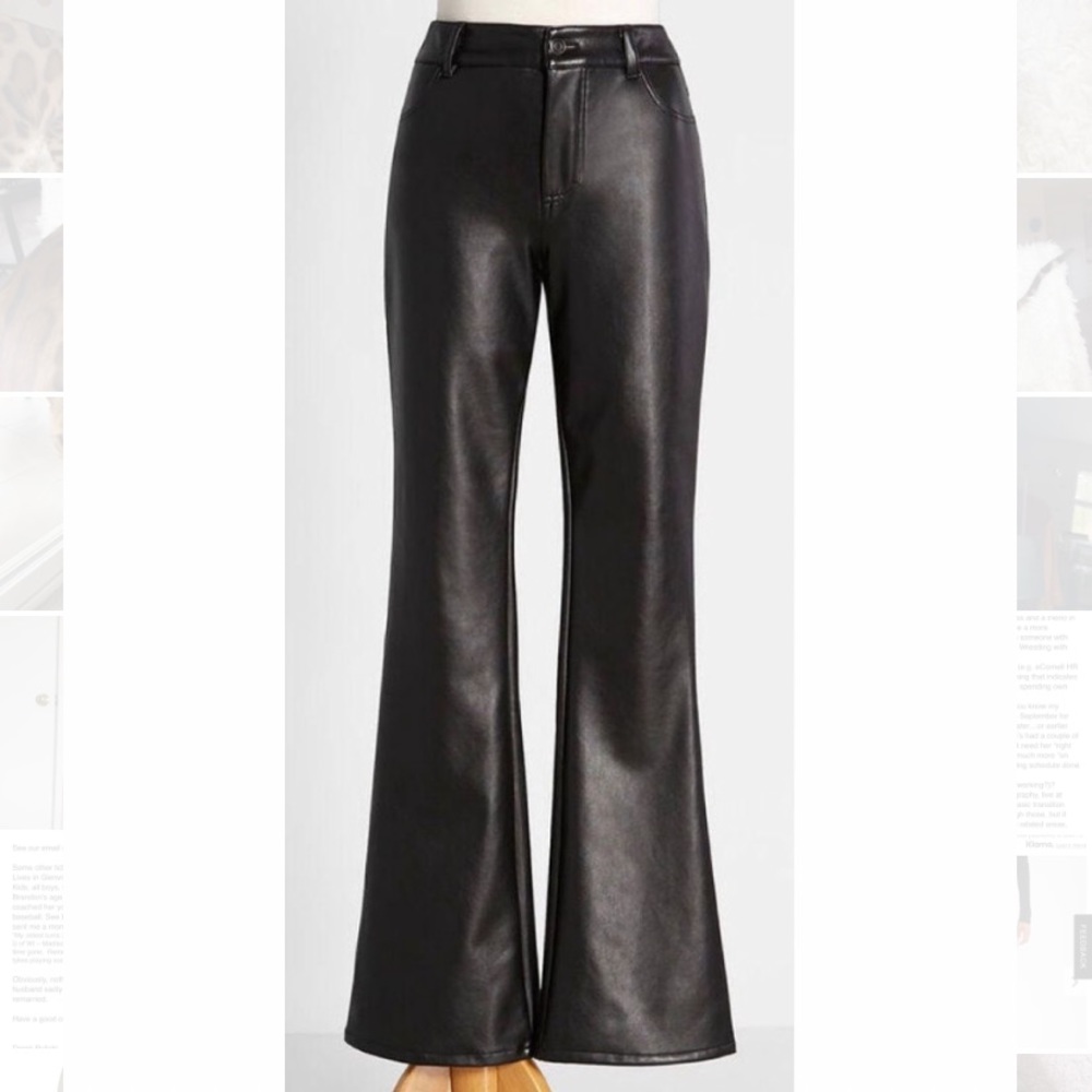MODCLOTH BLACK FLARE PLEATHER PANTS